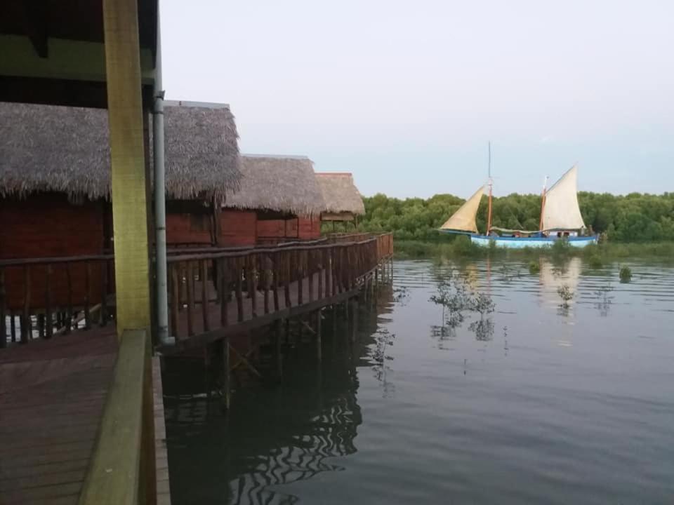 La Capannina Chez Lea Hotel Morondava Ngoại thất bức ảnh